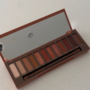 Urban Decay Warm Neutrals Eyeshadow Palette